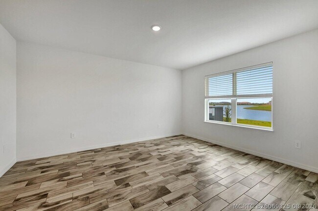Foto del edificio - 9381 Serapis Wy