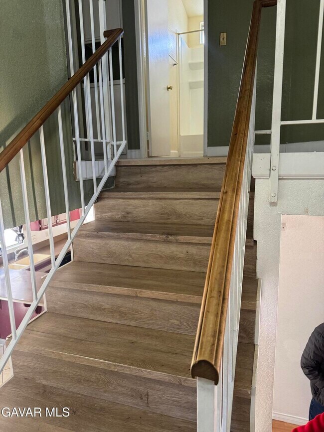 Foto del edificio - 5320 E Ave R 11