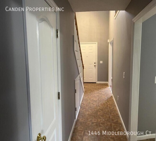 Foto del edificio - 1446 Middleborough Ct