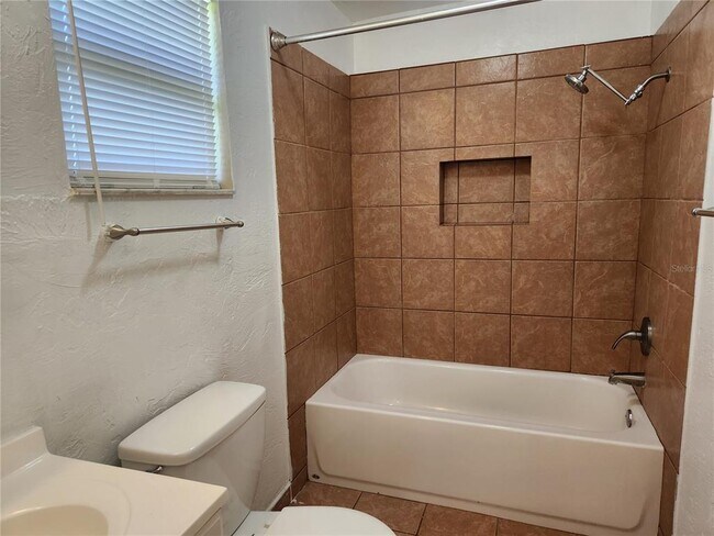 Foto del edificio - 4118 Windemere Pl