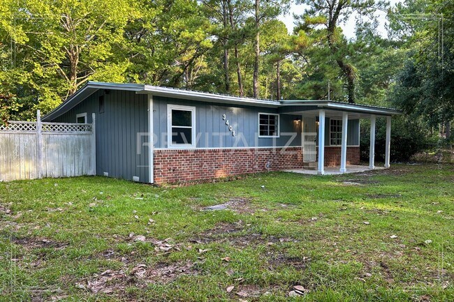 Foto del edificio - COMING SOON! Cute 4 Bedroom House