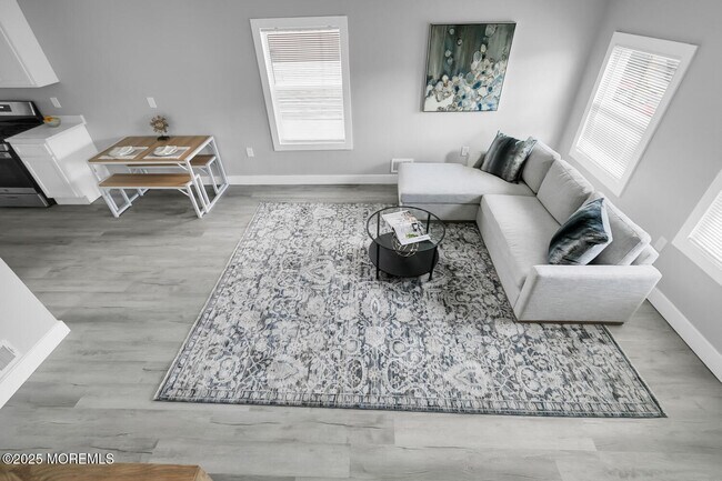 Foto del edificio - 33 Grove Pl