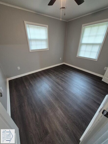 Foto del edificio - 961 Southland Dr