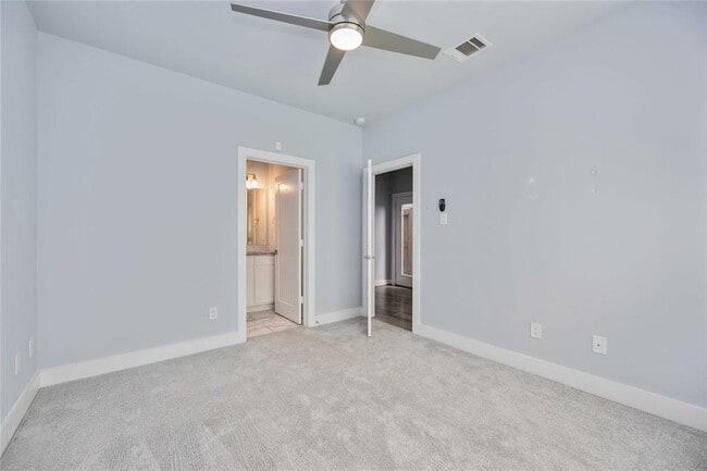 Building Photo - 3538 Noah St