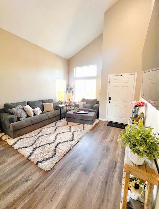 Foto del edificio - 2719 W Angel Way