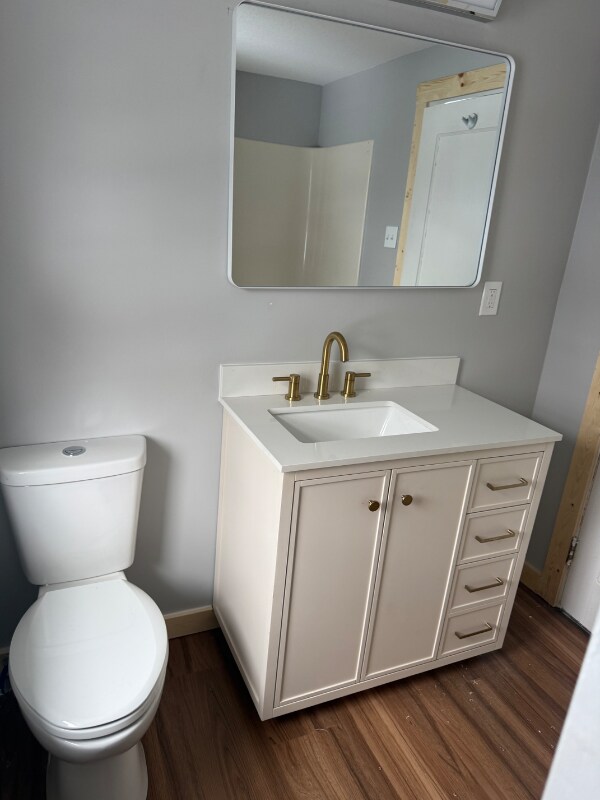 Building Photo - 1206 Hollywood St NE