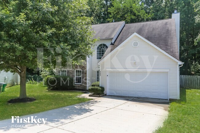 Foto del edificio - 8605 Royal Bluff Dr
