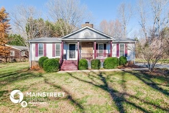 Building Photo - 3052 Winding Trail