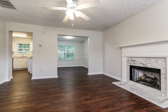 Foto del edificio - 564 Kirtley Ct