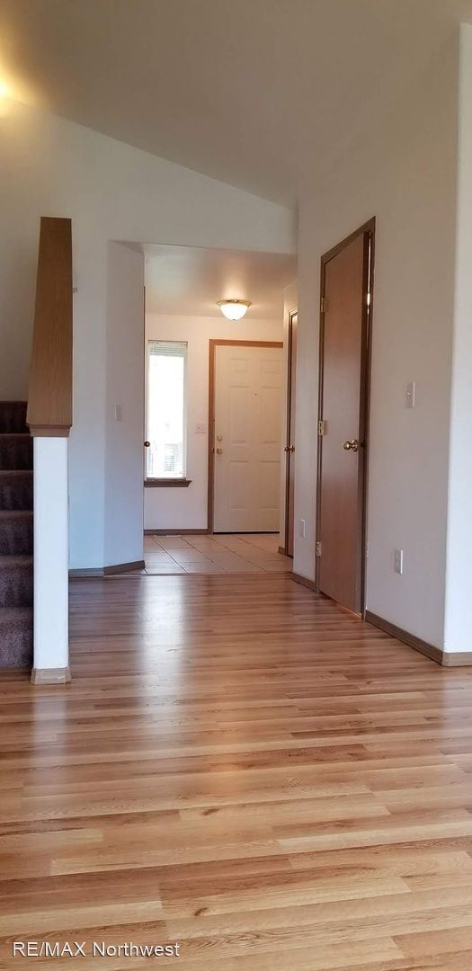 Building Photo - 3 br, 2.5 bath House - 830 Rowland DR SE