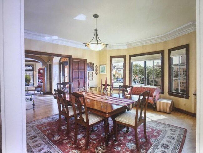 Building Photo - 3 bedroom in San Francisco CA 94116