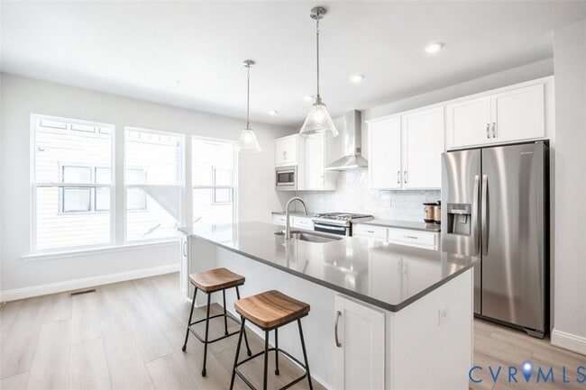 Building Photo - 5422 Gillies Creek Mews