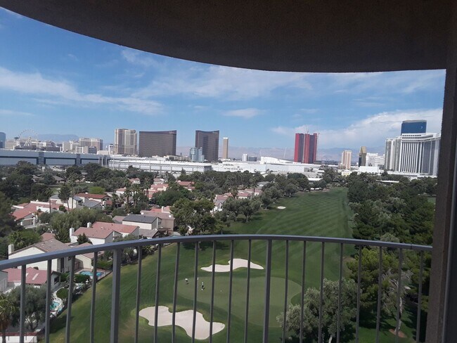 Foto del edificio - MODERN HIGH-RISE CONDO/11TH FLOOR OF LVCC ...