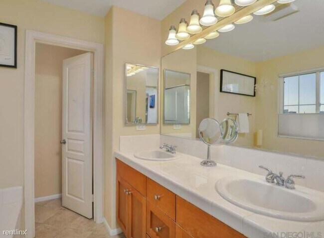 Building Photo - 3 br, 2.5 bath House - 3157 Harbor Ridge Lane
