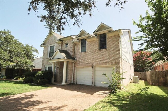 Foto del edificio - 11105 Crossland Dr