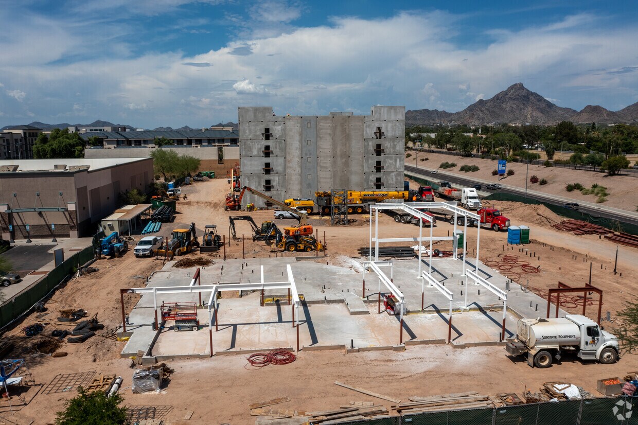 Alta Biltmore Apartments in Phoenix, AZ