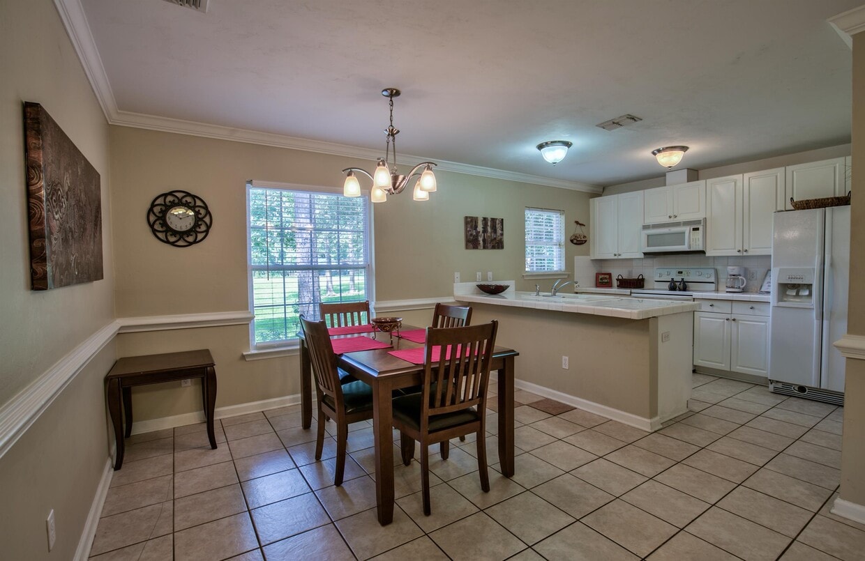 Primary Photo - 1851 Westminster Dr