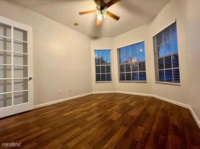 Foto del edificio - 4 br, 3 bath House - 5036 Sabreline Ter