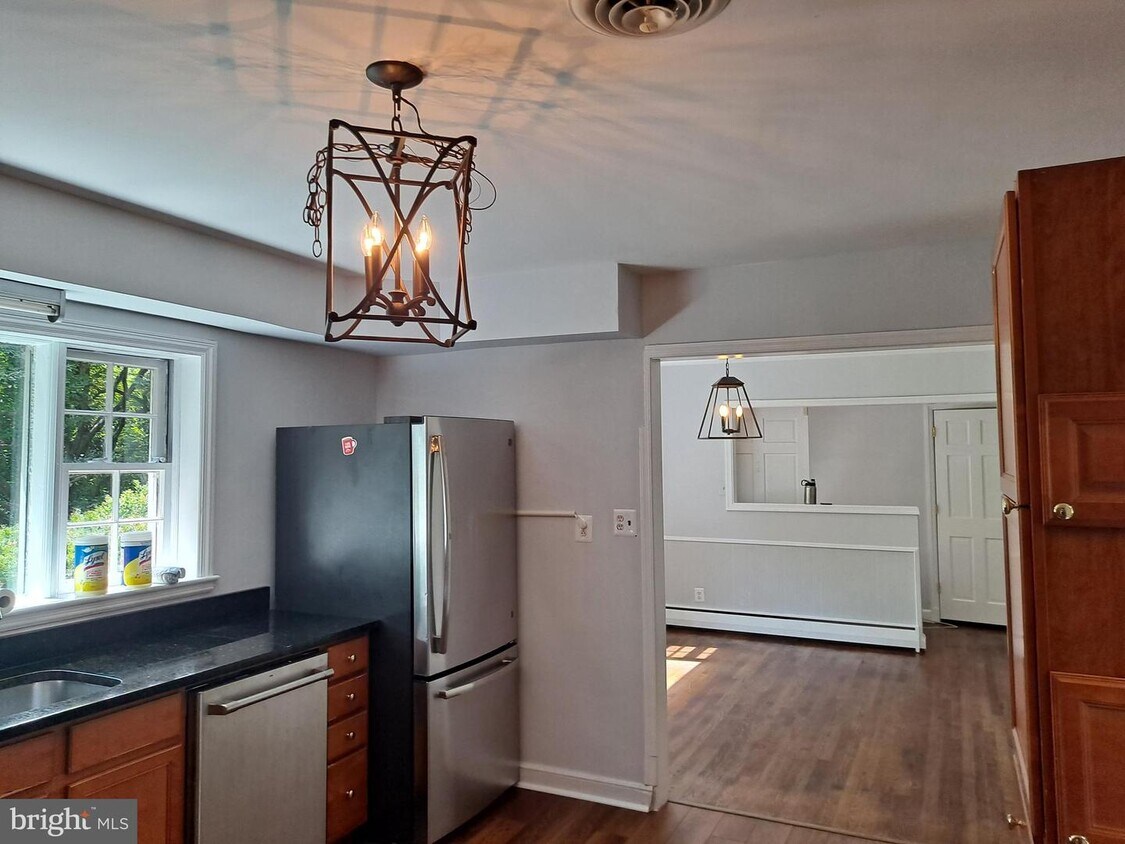 Foto principal - 11712 Gainsborough Rd