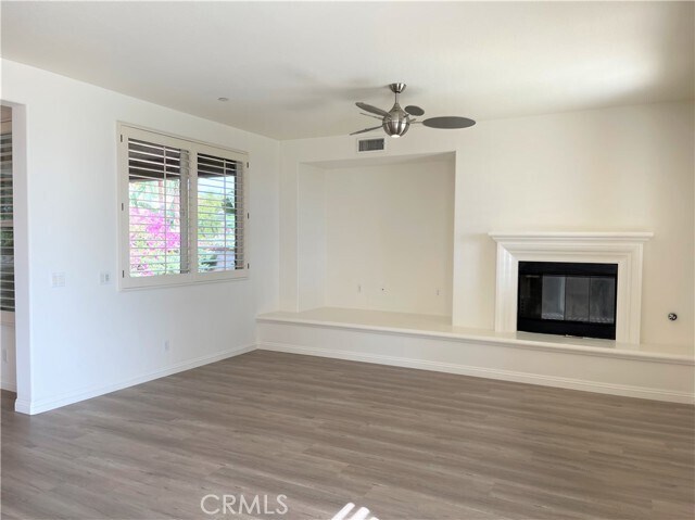 Foto del edificio - 4864 Highview St