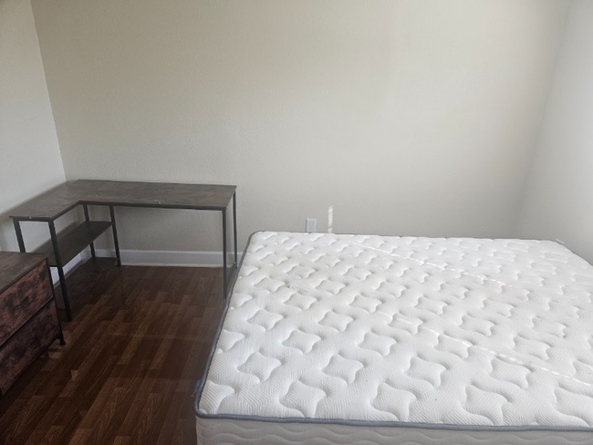 Building Photo - 12206 Northwood Forest Dr