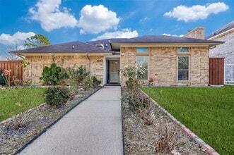 Building Photo - 1110 Capitol Ct