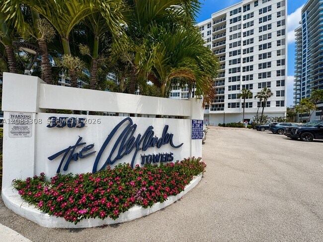 Foto del edificio - 3505 S Ocean Dr