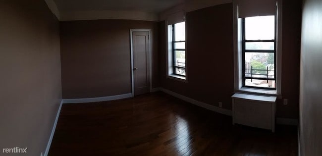 Building Photo - 3563 89th St