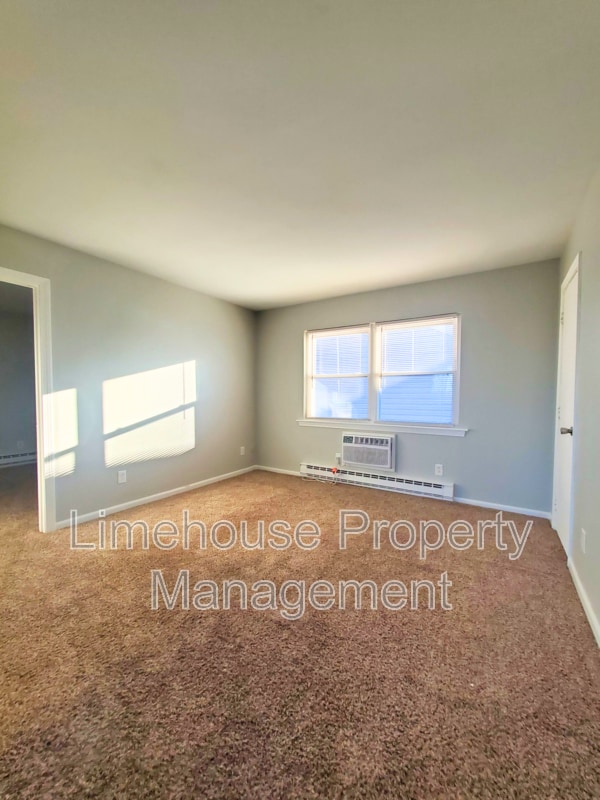 Photo - 2642 E Ocean View Ave Apartment