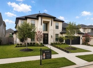 Building Photo - 29823 Longleaf Grv Ln