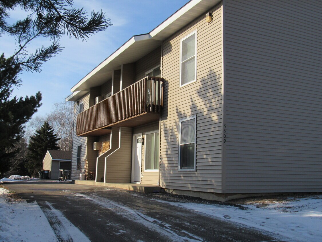 5509 26th Ave NW Unit A, Rochester, MN 55901 Apartment for Rent in