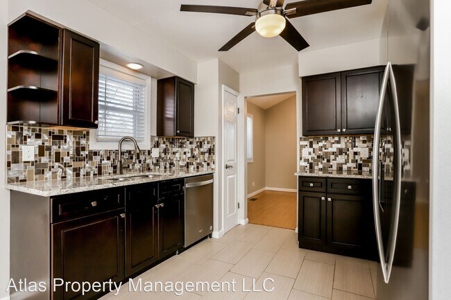 Building Photo - 4 br, 3 bath House - 15027 Isleview Drive