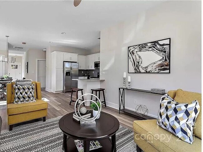 Foto del edificio - 2537 Beachmont Ave