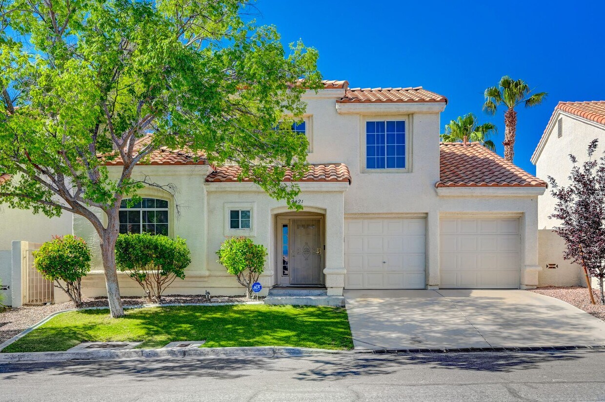 Primary Photo - One-of-A-Kind 2 Story, 3 Bedroom with 3 Fu...