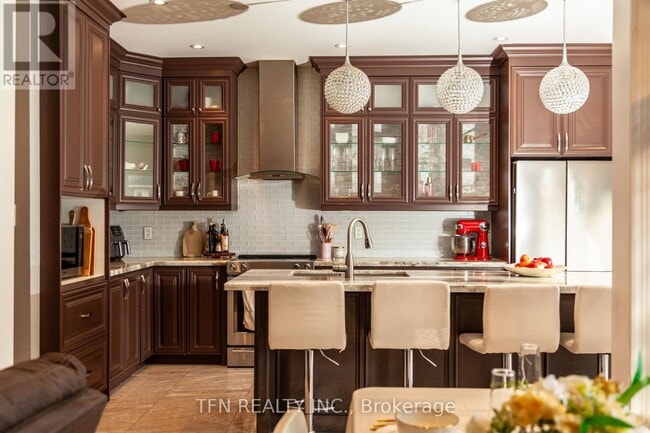 Photo du bâtiment - 5 Belwood Blvd