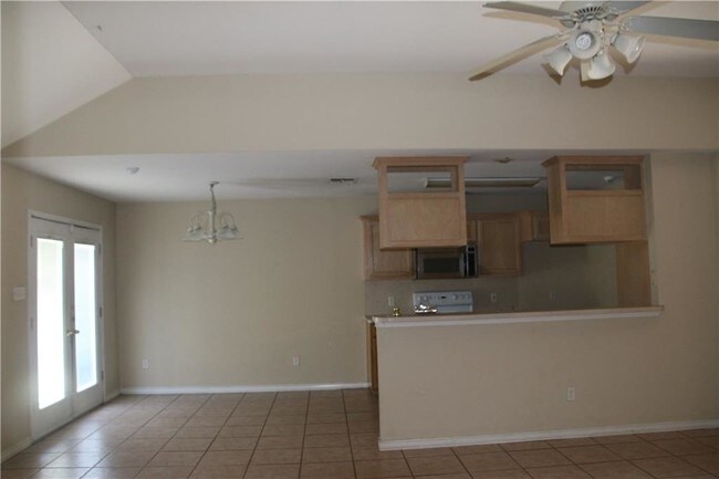 Building Photo - 5713 Palo Verde St