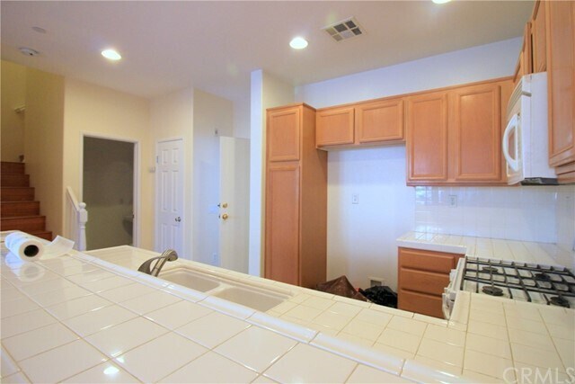 Building Photo - 13252 Murano Ave