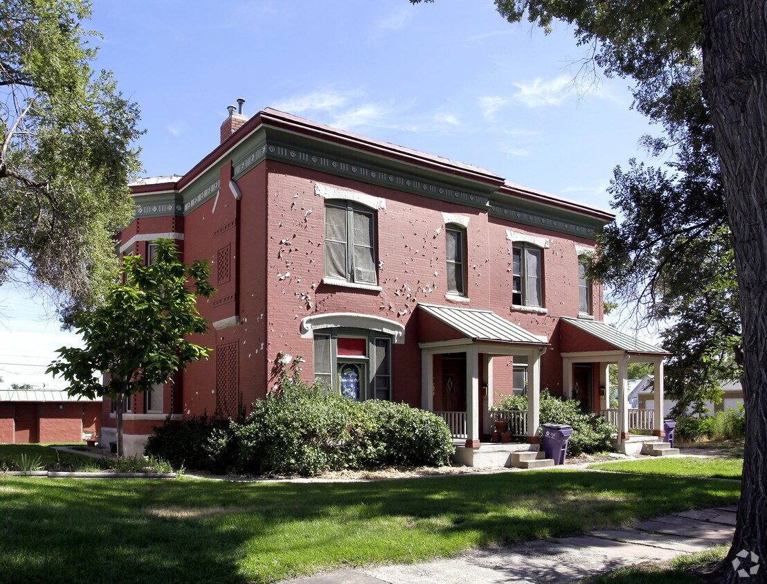 Building Photo - 3434-3436 Quivas St