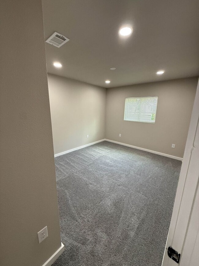 Building Photo - Charming 3-Bedroom Home for Rent in East A...