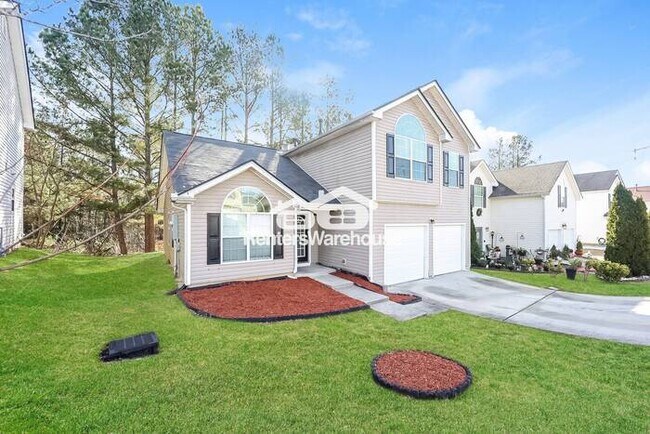 Building Photo - Nice Spacious Home in Quiet Neighborhood