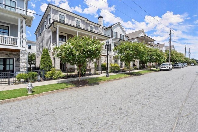 Foto del edificio - 1446 Fairmont Ave NW