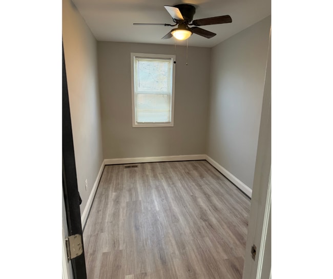 Foto del edificio - 3831 Derby Manor Dr