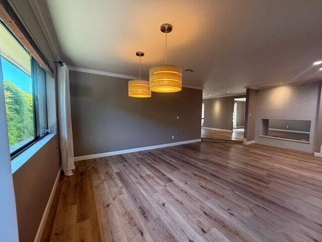 Foto del edificio - 9225 N Arroya Vista Dr W