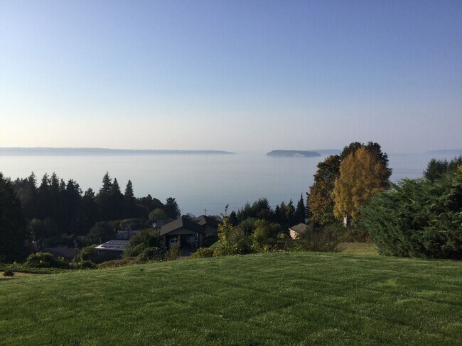 Building Photo - Modern 4-Bedroom Home with Panoramic Water & Mountain Views