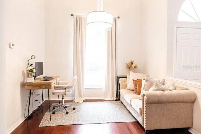 Foto del edificio - 1282 Paradise Lake Dr