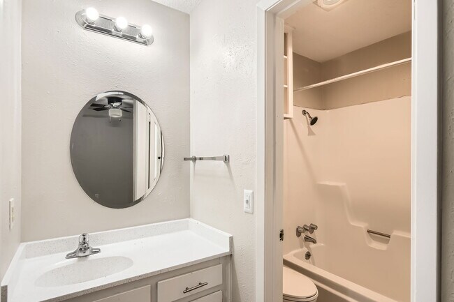 Foto del edificio - Cherry Hill Lofts