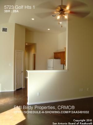 Building Photo - 5723 Golf Hts
