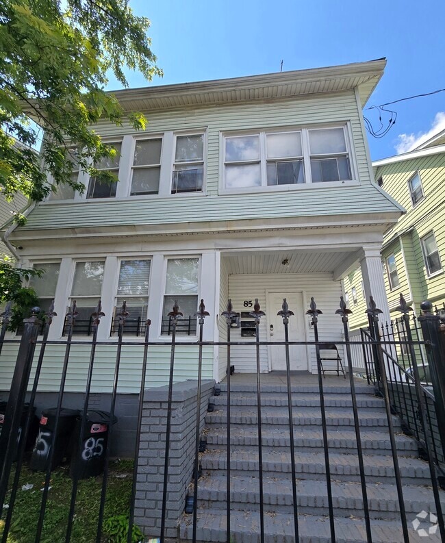 Building Photo - 85 Chelsea Ave