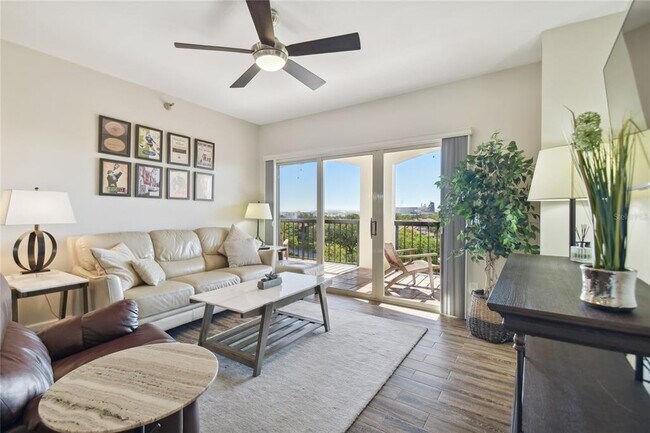 Foto del edificio - 1002 S Harbour Island Blvd