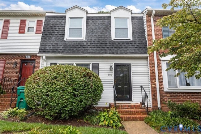 Building Photo - 2613 Chancer Dr